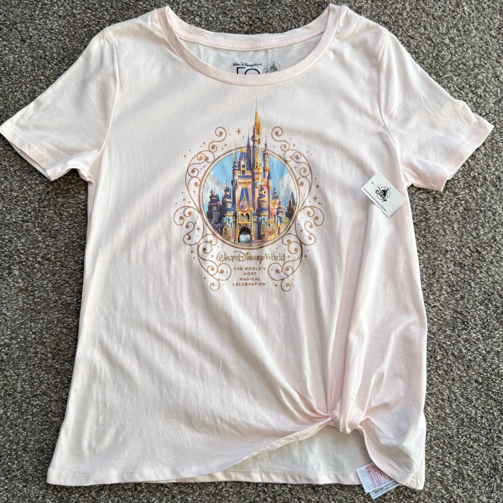 NWT Walt Disney World 50th Anniversary Cinderella Castle T-Shirt Small - Picture 2 of 7